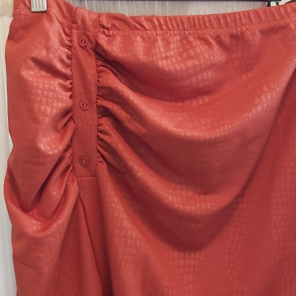 Brand new PrettyLittleThing Midi Skirt - Picture 3 of 8